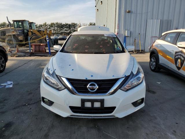 1N4AL3AP4JC136615 - 2018 NISSAN ALTIMA 2.5 WHITE photo 5