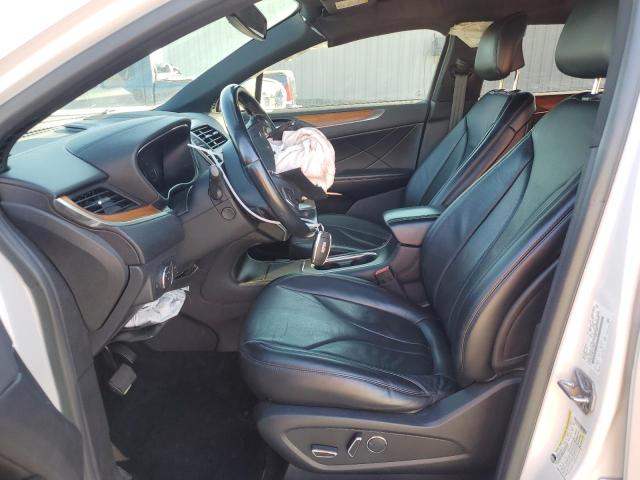 5LMCJ3C96HUL32852 - 2017 LINCOLN MKC RESERVE თეთრი ფოტო 7