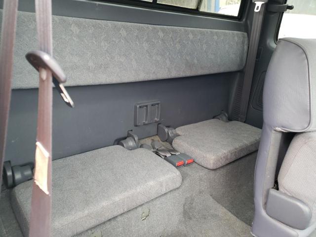 5TESM92N5YZ709643 - 2000 TOYOTA TACOMA XTRACAB PRERUNNER ვერცხლისფერი ფოტო 10