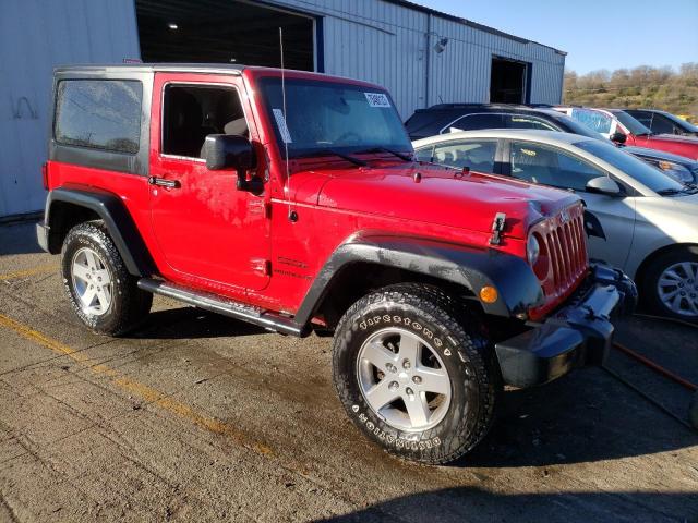 1C4AJWAG5EL207635 - 2014 JEEP WRANGLER SPORT RED photo 4