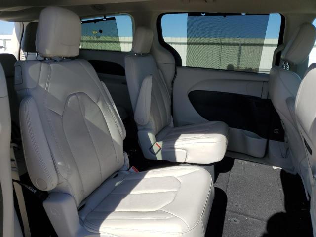 2C4RC1BG0JR104932 - 2018 CHRYSLER PACIFICA TOURING L BLUE photo 11