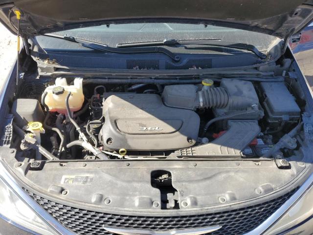 2C4RC1BG0JR104932 - 2018 CHRYSLER PACIFICA TOURING L BLUE photo 12