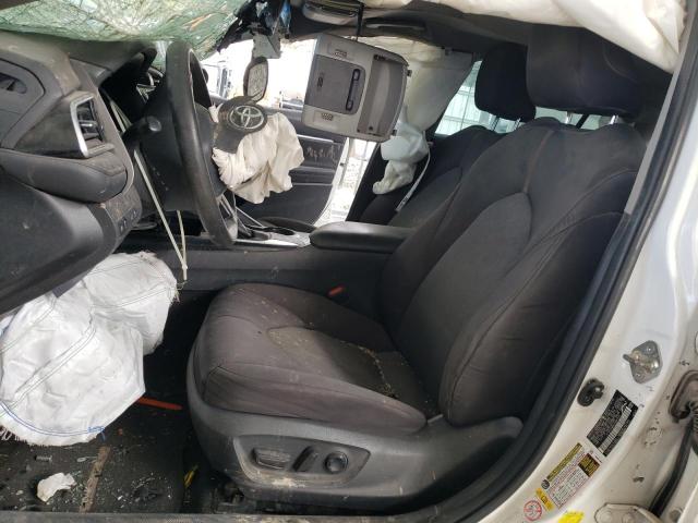 4T1B11HKXJU086540 - 2018 TOYOTA CAMRY L WHITE photo 7