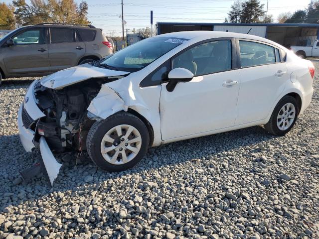 KNADM4A31G6570373 - 2016 KIA RIO LX WHITE photo 1