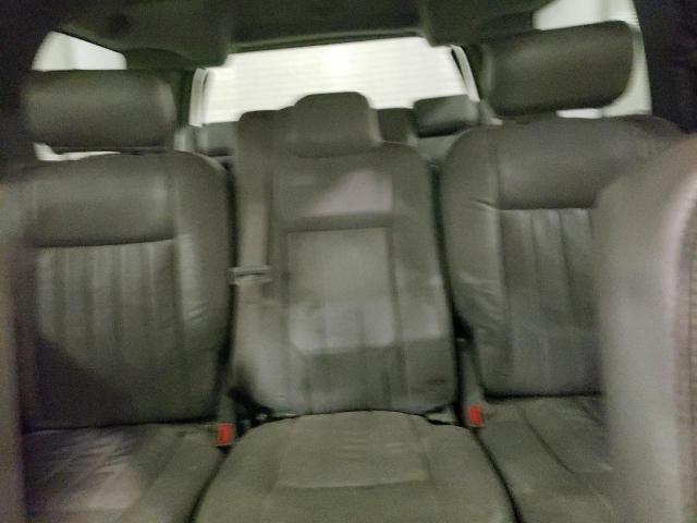 5LMFU28R54LJ42919 - 2004 LINCOLN NAVIGATOR 银色 照片 10