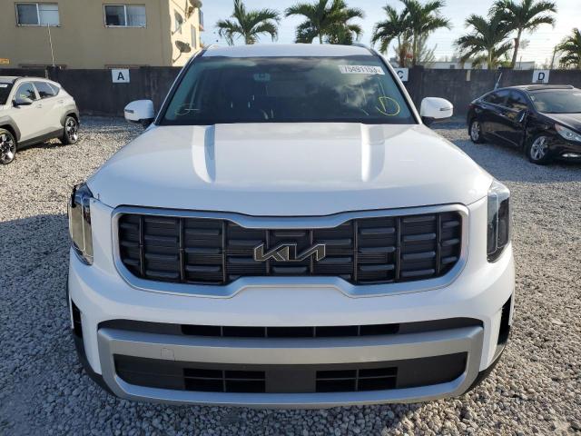 5XYP64GCXRG454249 - 2024 KIA TELLURIDE S WHITE photo 5