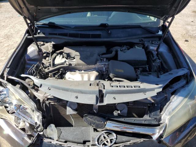 4T1BF1FK3FU483535 - 2015 TOYOTA CAMRY SE LE Gri fotoğraf 11