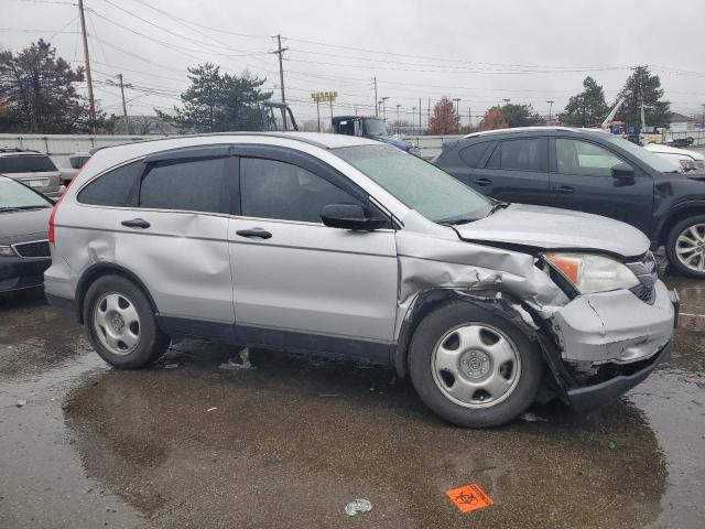 5J6RE4H38AL064604 - 2010 HONDA CR-V LX SILVER photo 4