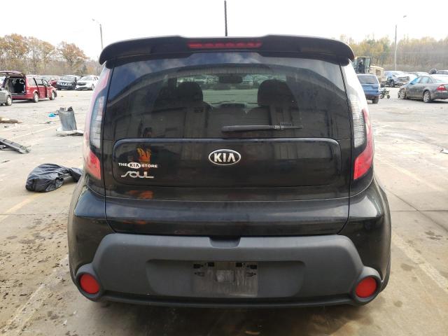 KNDJN2A25G7360402 - 2016 KIA SOUL BLACK photo 6