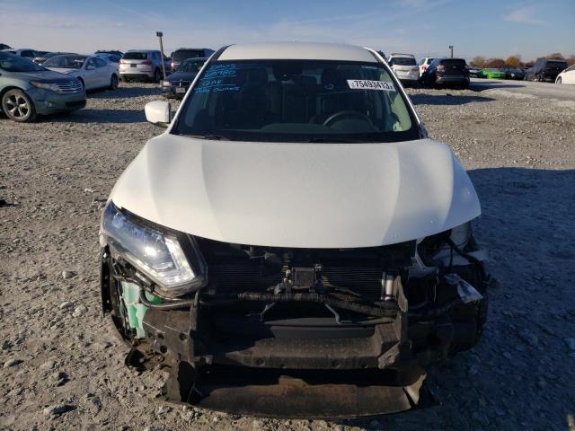 5N1AT2MT6KC800388 - 2019 NISSAN ROGUE S WHITE photo 5