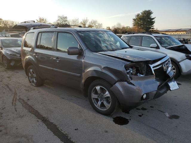 5FNYF4H34FB076919 - 2015 HONDA PILOT SE GRAY photo 4