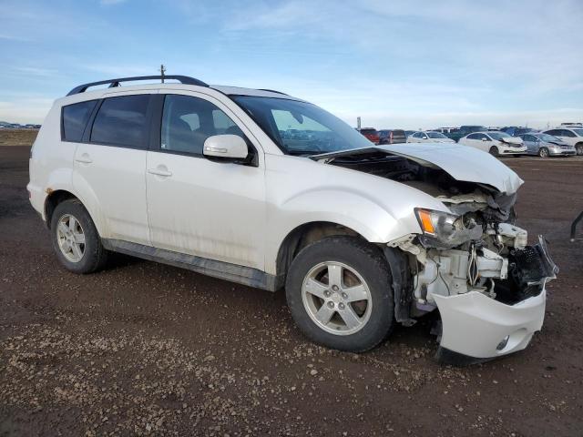 JA4JT3AXXAZ605143 - 2010 MITSUBISHI OUTLANDER XLS WHITE photo 4