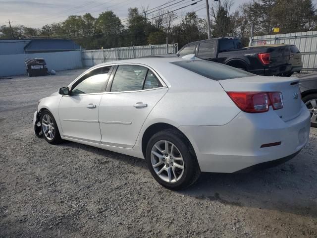 1G11C5SA6GF110758 - 2016 CHEVROLET MALIBU LIM LT WHITE photo 2