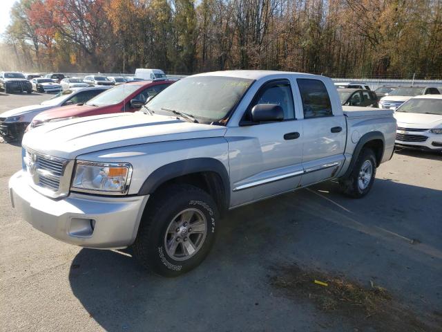 1D7HW58N18S562638 - 2008 DODGE DAKOTA QUAD LARAMIE SILVER photo 1