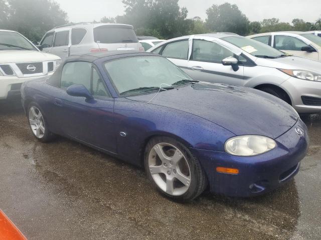 JM1NB353530306622 - 2003 MAZDA MX-5 MIATA BASE BLUE photo 4