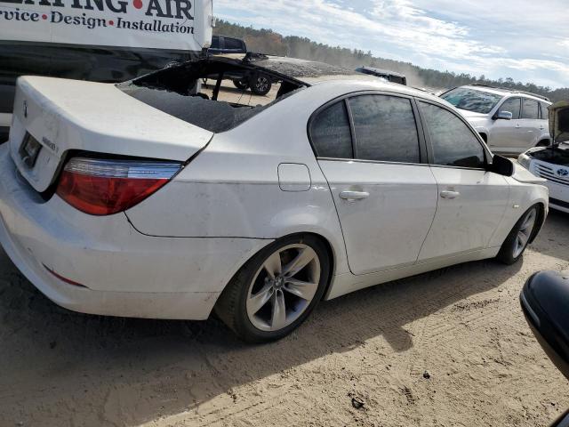 WBANU53508CT14298 - 2008 BMW 528 I WHITE photo 3