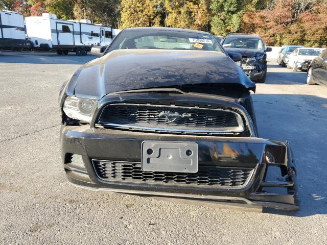 1ZVBP8AM6D5240664 - 2013 FORD MUSTANG BLACK photo 5