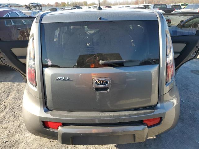 KNDJT2A23B7292874 - 2011 KIA SOUL + SILVER photo 6