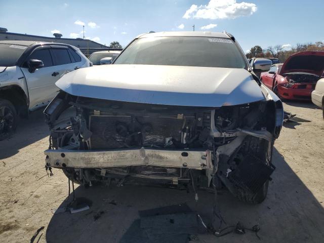 5N1DR2MM7JC669975 - 2018 NISSAN PATHFINDER S SILVER photo 5