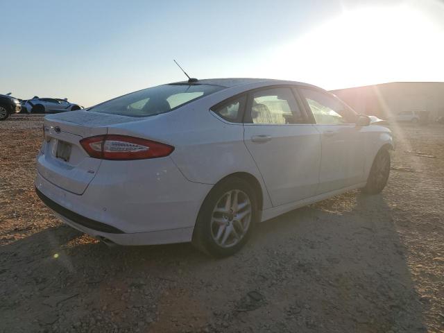 3FA6P0H77ER278091 - 2014 FORD FUSION SE WHITE photo 3