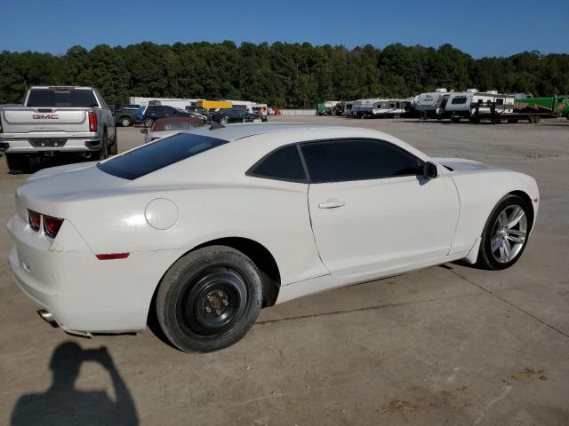 2G1FA1EV2A9201819 - 2010 CHEVROLET CAMARO LS WHITE photo 3