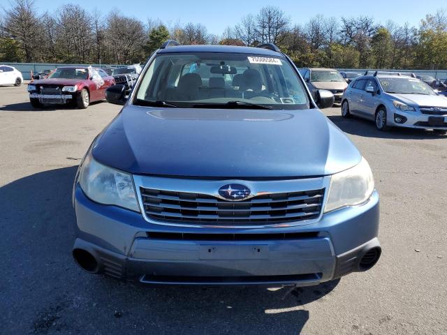 JF2SH6BC4AH772484 - 2010 SUBARU FORESTER XS Blau Foto 5
