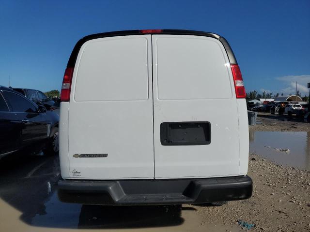 1GCWGAFPXL1276491 - 2020 CHEVROLET EXPRESS G2 WHITE photo 6