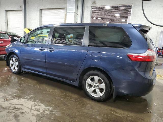 5TDZZ3DC1LS083295 - 2020 TOYOTA SIENNA L BLUE photo 2