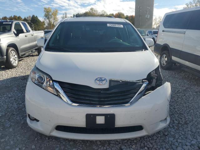 5TDYK3DC1DS384697 - 2013 TOYOTA SIENNA XLE WHITE photo 5