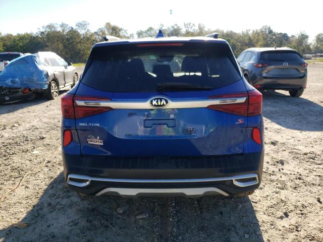 KNDEUCAA6M7134933 - 2021 KIA SELTOS S BLUE photo 6