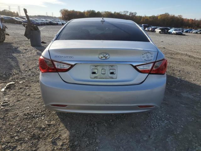 5NPEB4AC8DH761500 - 2013 HYUNDAI SONATA GLS SILVER photo 6