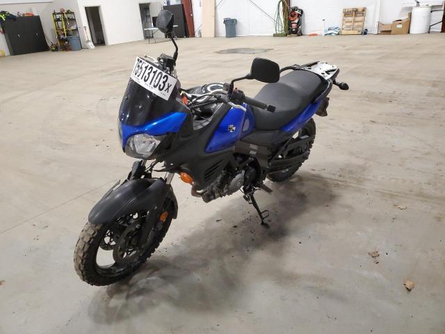 JS1VP56A8D2100429 - 2013 SUZUKI DL650 A BLUE photo 2