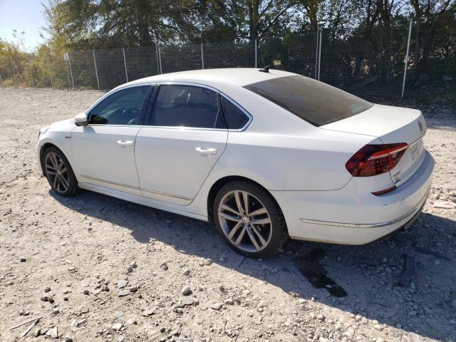 1VWDT7A31HC069393 - 2017 VOLKSWAGEN PASSAT R-LINE أبيض صورة 2