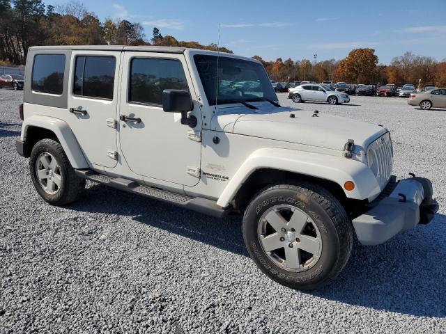 1J4BA5H14AL186457 - 2010 JEEP WRANGLER U SAHARA თეთრი ფოტო 4