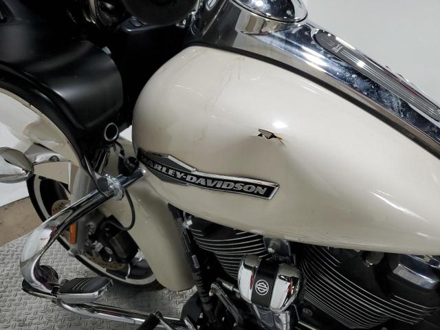 1HD1KHC1XNB656685 - 2022 HARLEY-DAVIDSON FLTRX 白色 照片 11
