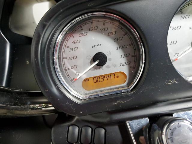 1HD1KHC1XNB656685 - 2022 HARLEY-DAVIDSON FLTRX 白色 照片 8