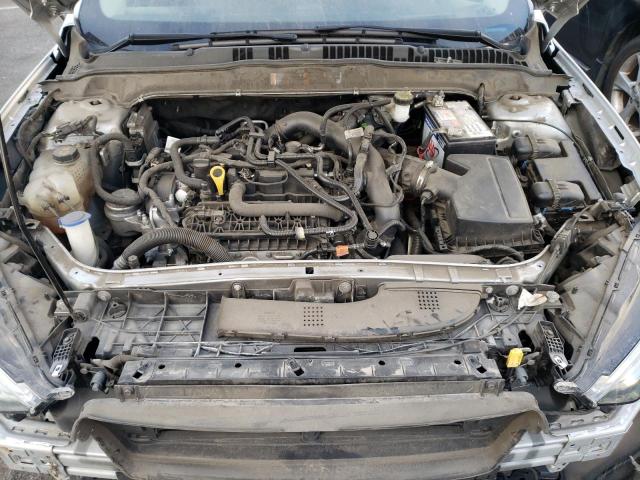 3FA6P0HDXKR134665 - 2019 FORD FUSION SE SILVER photo 11