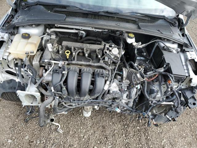 1FADP3F24JL241573 - 2018 FORD FOCUS SE SILVER photo 11