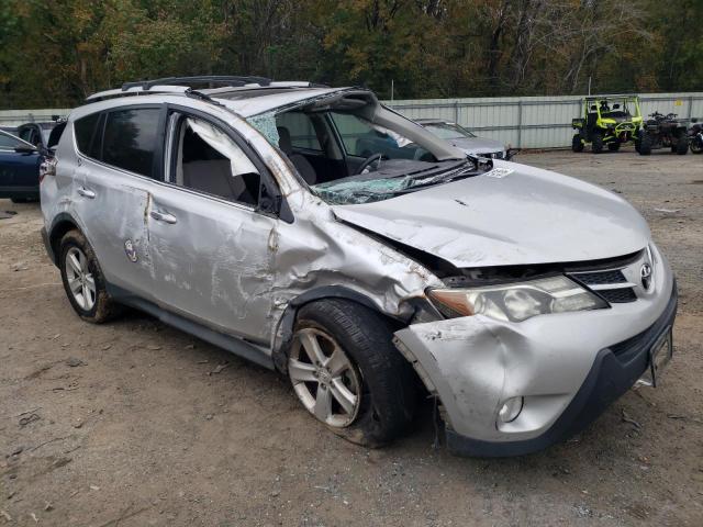 2T3WFREV8DW061678 - 2013 TOYOTA RAV4 XLE GRAY photo 4