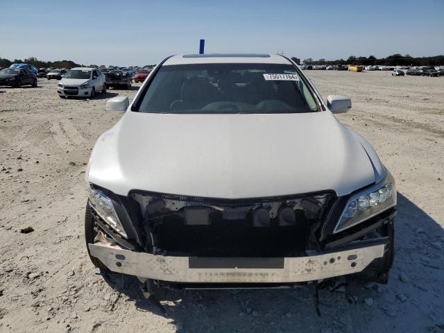 JH4KC1F98GC000007 - 2016 ACURA RLX ADVANCE WHITE photo 5