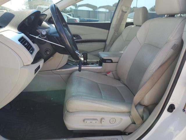 JH4KC1F98GC000007 - 2016 ACURA RLX ADVANCE WHITE photo 7