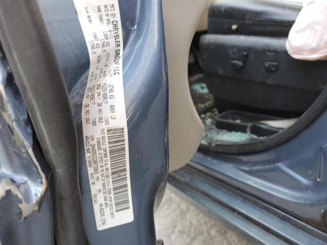 2A4RR8DG3BR733603 - 2011 CHRYSLER TOWN & COU TOURING L BLUE photo 13