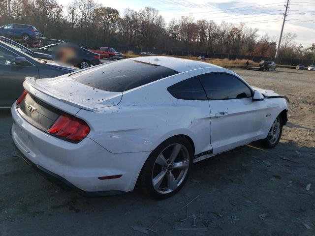 1FA6P8CF3J5137660 - 2018 FORD MUSTANG GT WHITE photo 3