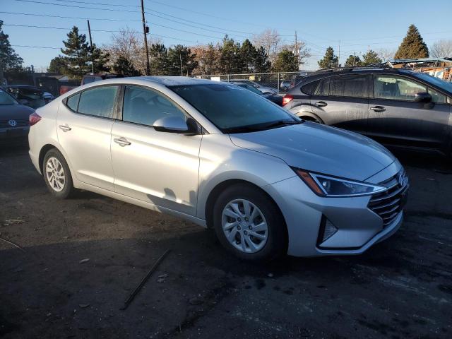 5NPD74LF1KH436088 - 2019 HYUNDAI ELANTRA SE SILVER photo 4