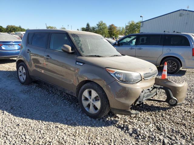 KNDJN2A21F7137529 - 2015 KIA SOUL BROWN photo 4