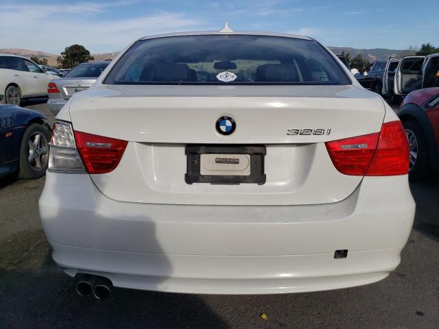 WBAPH5G57BNM75458 - 2011 BMW 328 I SULEV WHITE photo 6