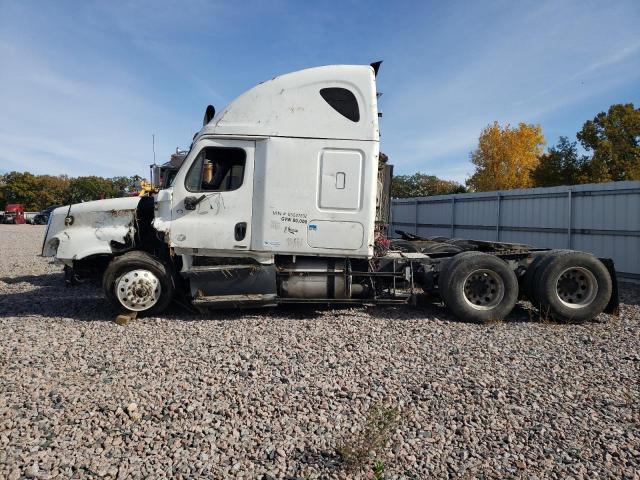 3AKJGLDR3GSGV7202 - 2016 FREIGHTLINER CASCADIA 1 WHITE photo 9