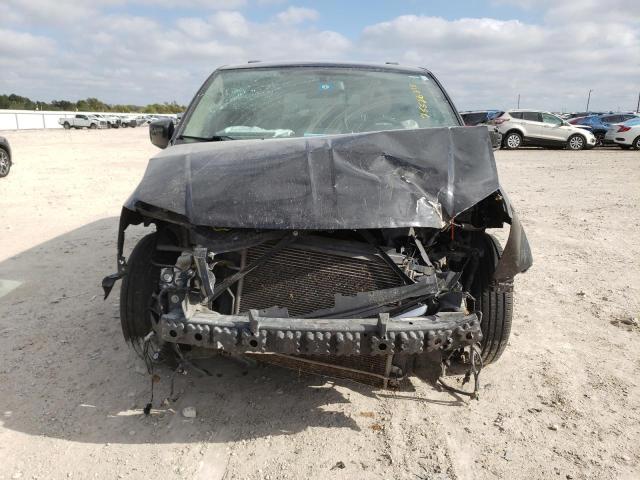 2C4RC1BG5FR628410 - 2015 CHRYSLER TOWN & COU TOURING შავი ფოტო 5