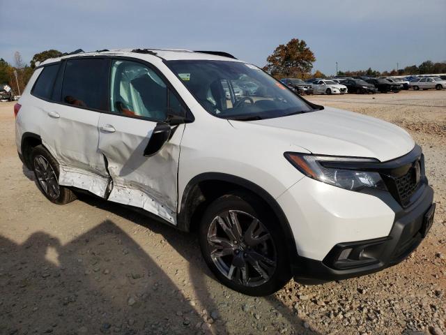 5FNYF8H58MB010931 - 2021 HONDA PASSPORT EXL WHITE photo 4