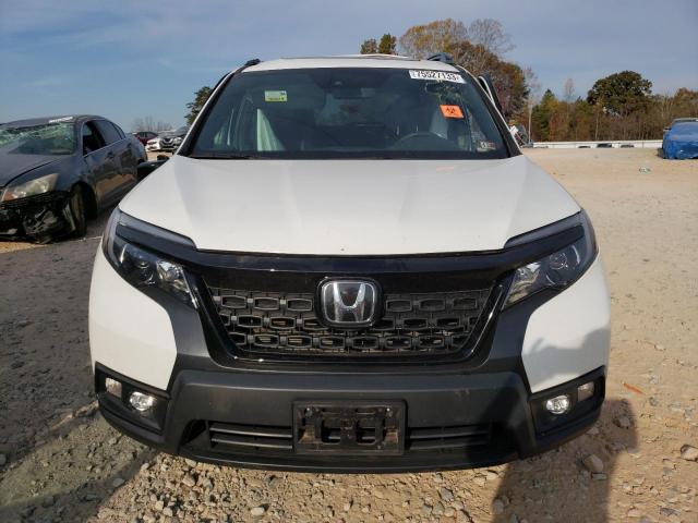 5FNYF8H58MB010931 - 2021 HONDA PASSPORT EXL WHITE photo 5